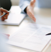 大陸人找代理注冊香港公司后要注意什么方面？